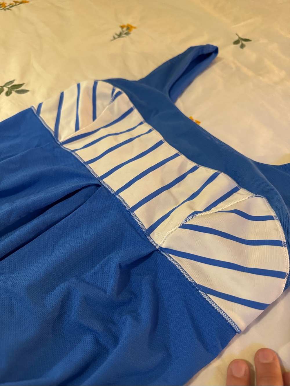 Lululemon Y2K - Blue Striped Tankini Top size 8 - Picture 4 of 8